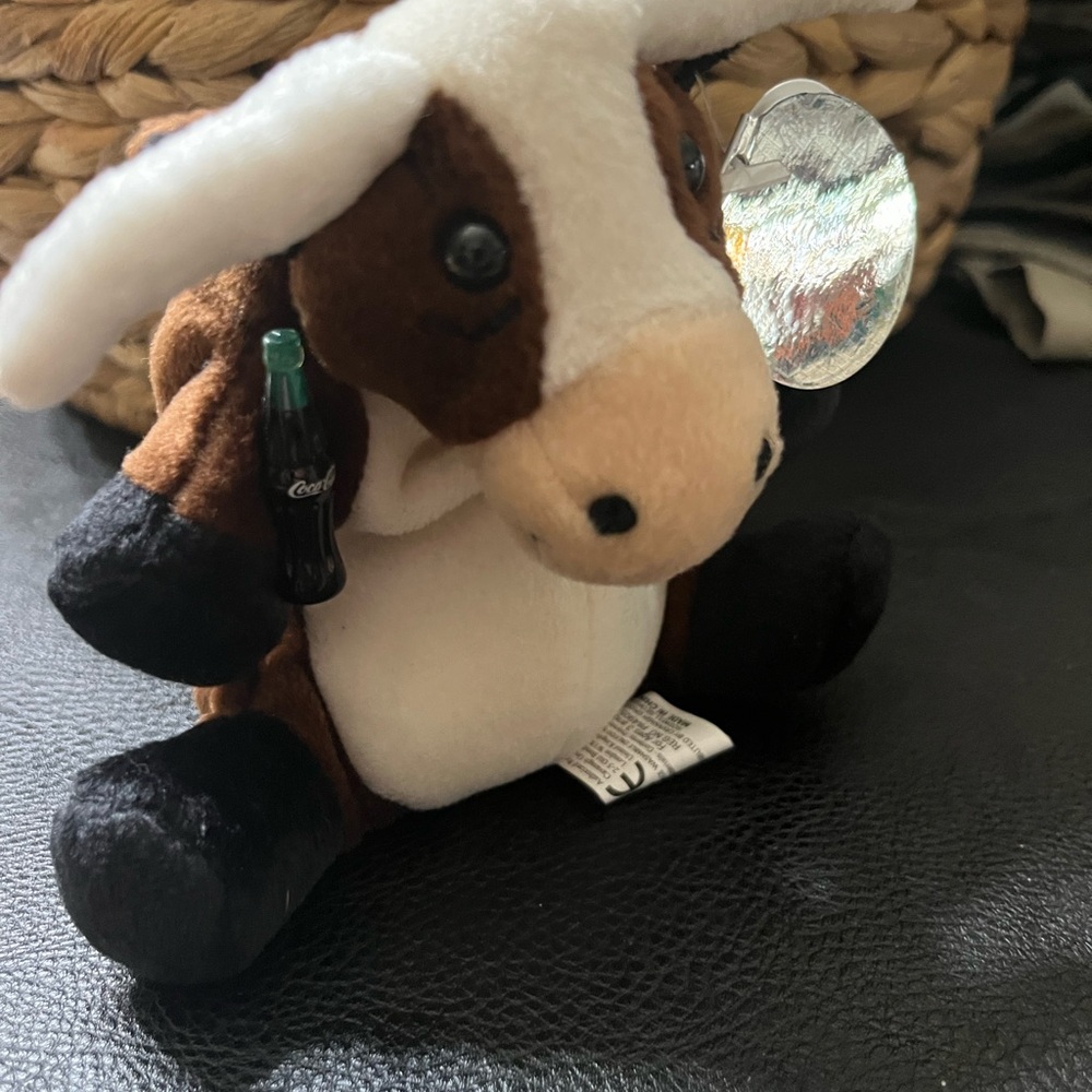 Multiple Coca-Cola 1999 International Beanie animals!